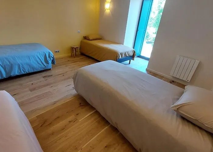 8 Personnes Ussel Grande Maison Renovee *